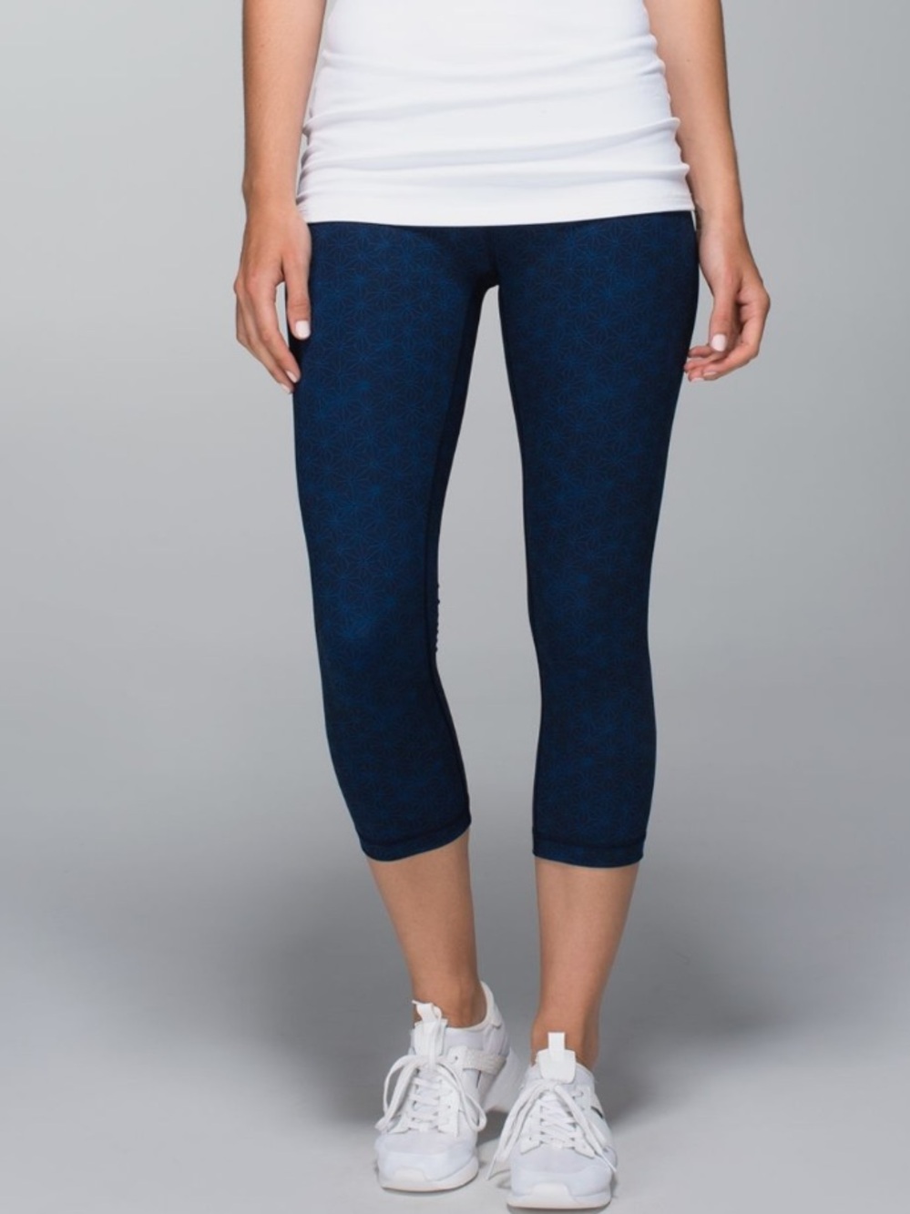 lululemon Wunder Under High-Rise Cropped Leggings – Size 6 – Star Inkwell Blue